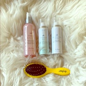NWT Dry bar Hair Bundle